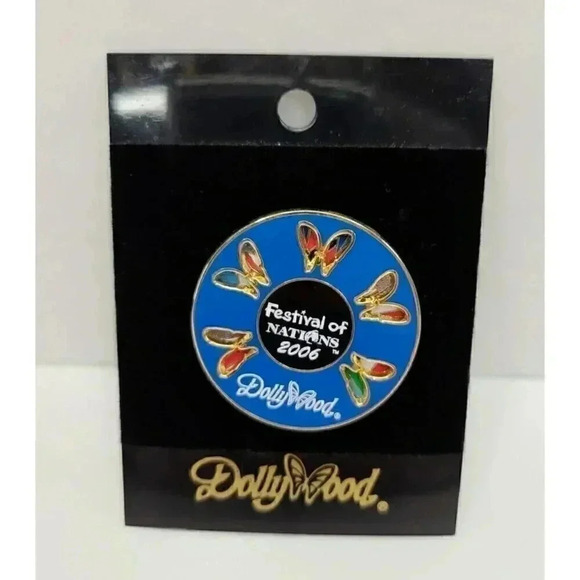 Dollywood Jewelry - Dollywood Collectible Trading Pin Festival of Nations Spinner New -No Back
